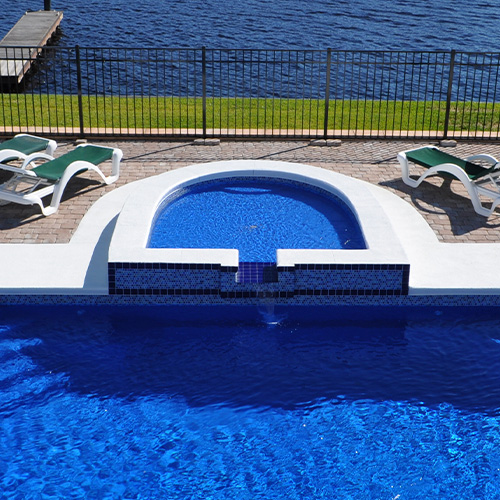 Horseshoe fiberglass sundeck