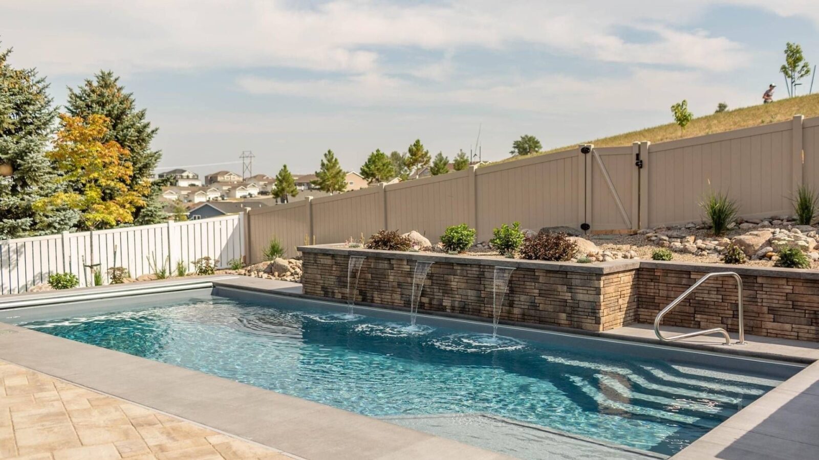 freeform vs rectangular pools